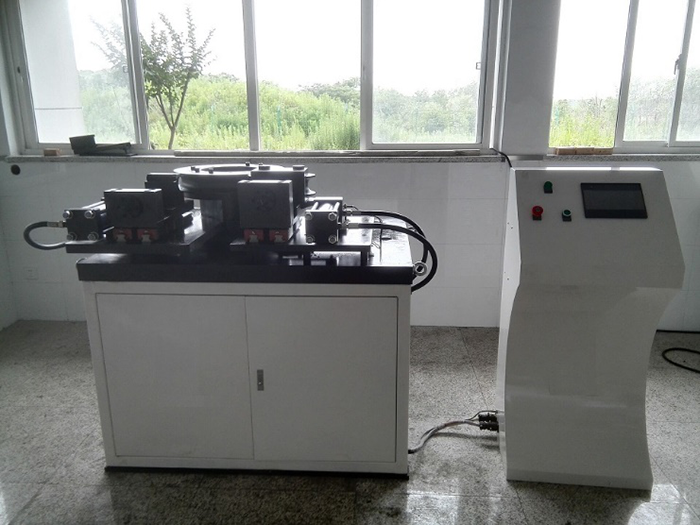 旋轉(zhuǎn)式鋼管彎曲試驗(yàn)機(jī)